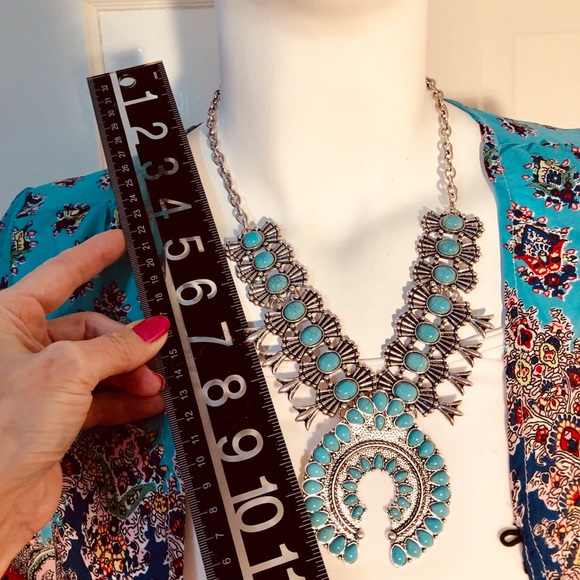 FREE EARRINGS w/ TURQUOISE SQUASH BLOSSOM NECKLACE - Picture 7 of 8